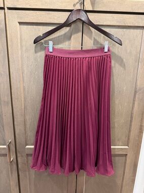 Grace Karin Accordion Pleated Women’s Midi Skirt in Deep Berry Women’s small